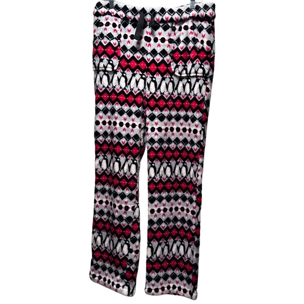 Vera Bradley Playful Penguins Red
& Gray Cozy Pants, Mini Hipster & Lug Tag Set - Picture 4 of 15